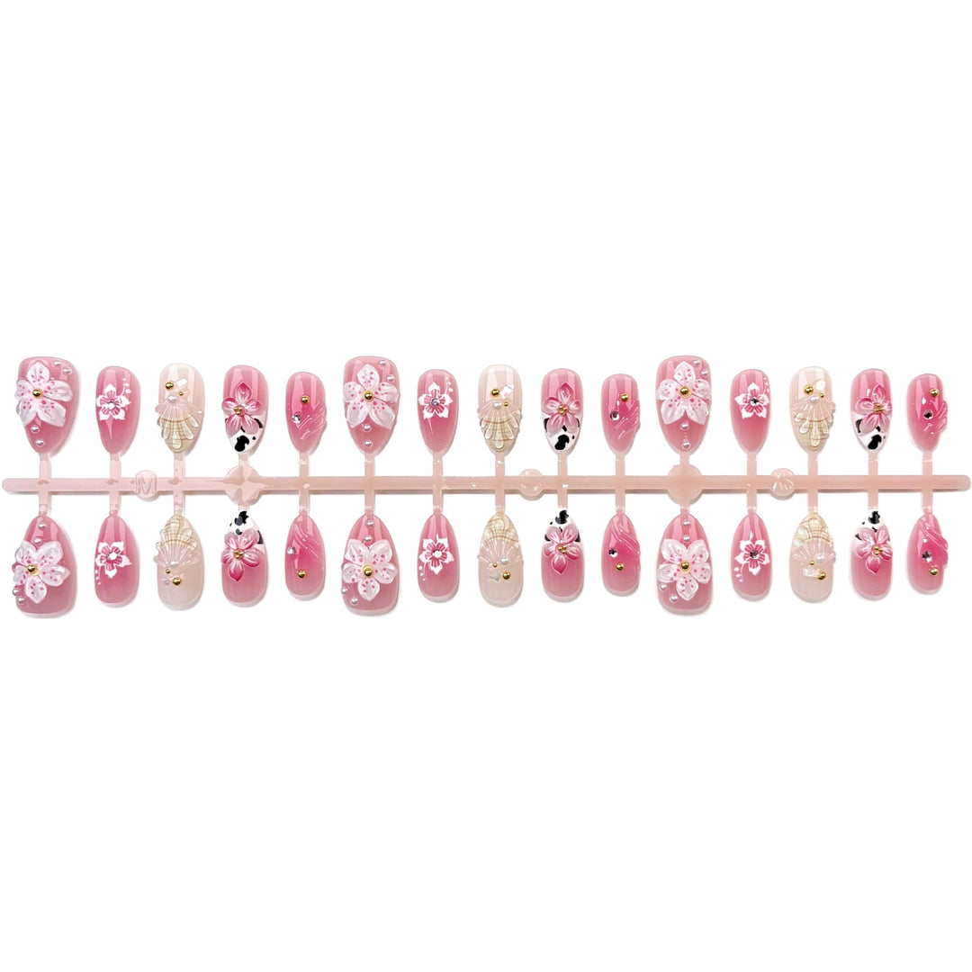 Floral-Embellished Press-On Nail Art Set 1790746315