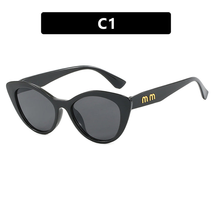 Ladies extravagant Cat-Eye sunglasses with protective UV filter Stornfield