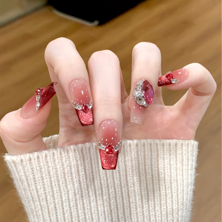 Artificial nails with elegant ombre look Stornfield