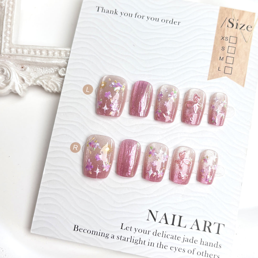 Floral Decorated Press-On Nail Art Set