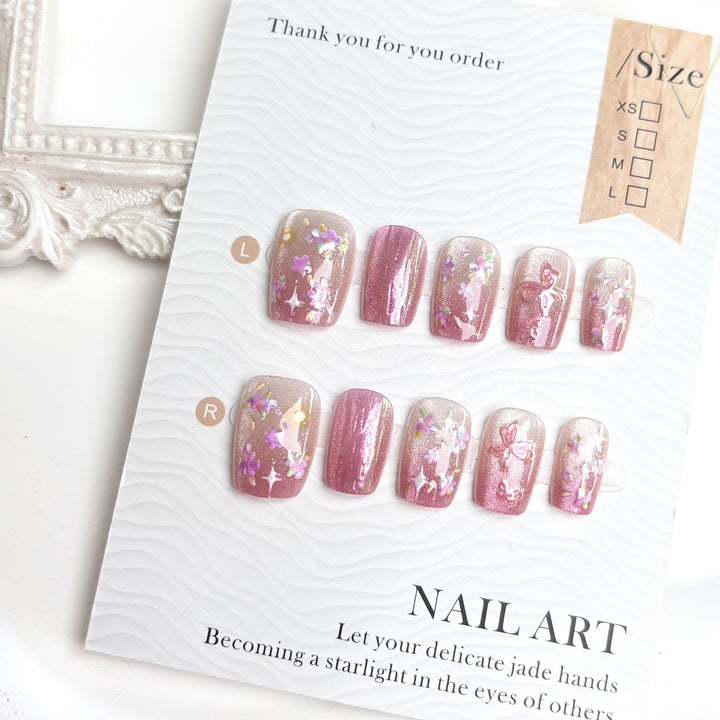Floral Decorated Press-On Nail Art Set