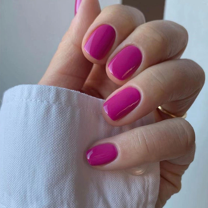 Creative Nail Art with Elegant High Gloss Finish Stornfield