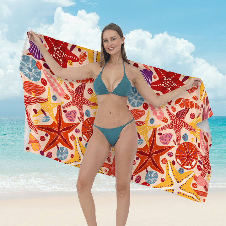 Large beach towel with tropical palm pattern Stornfield