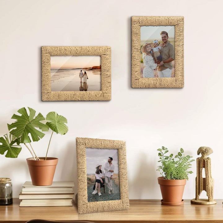 Artful picture frame made of woven natural material Stornfield
