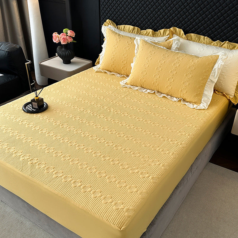 Quilted Microfiber Bedspread Set with Ruffled Pillow