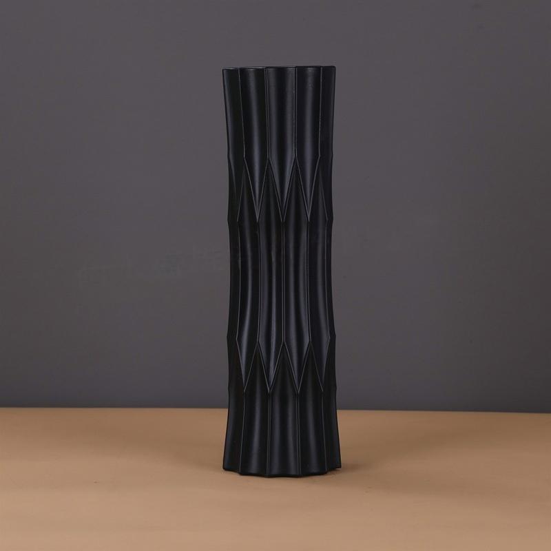 Decorative Modern Twist Stornfeild