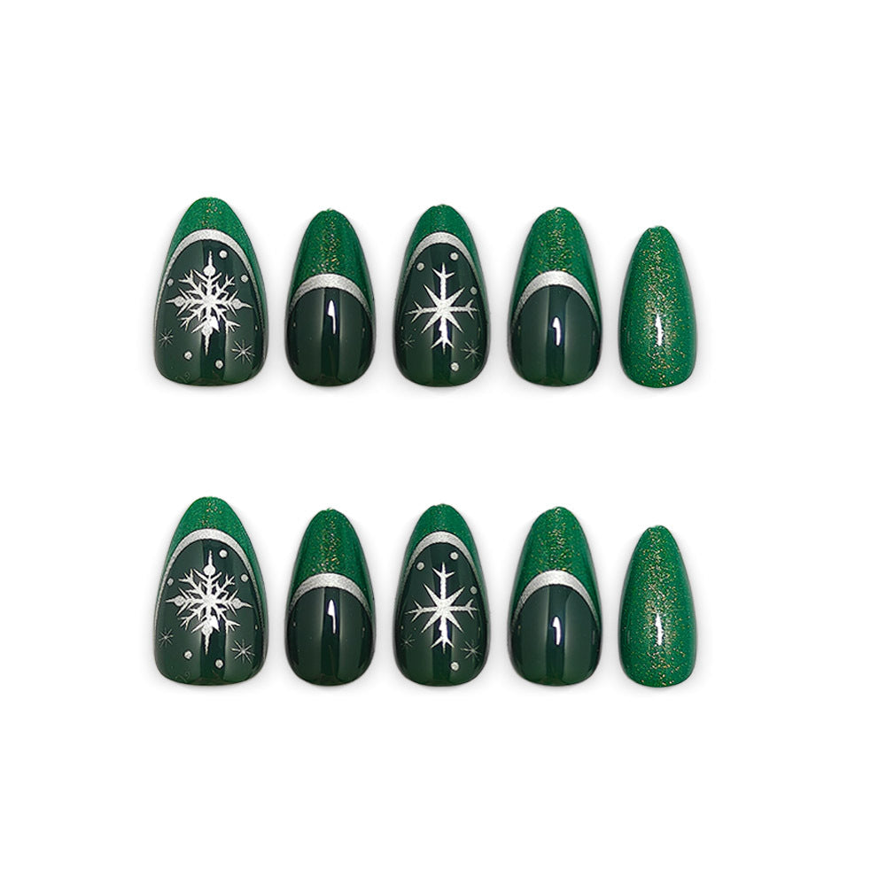 Glamorous artificial nails with intricate Christmas design Stornfield