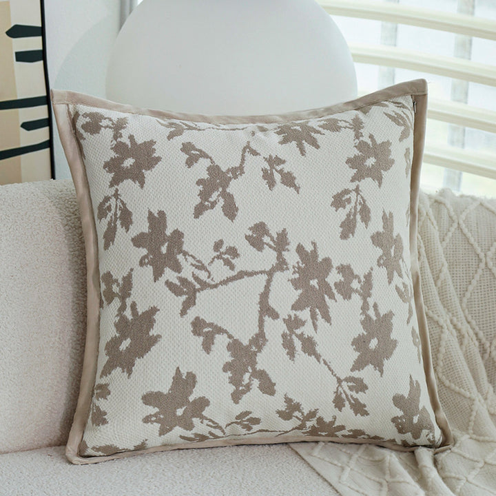 Structure soft decorative cushion