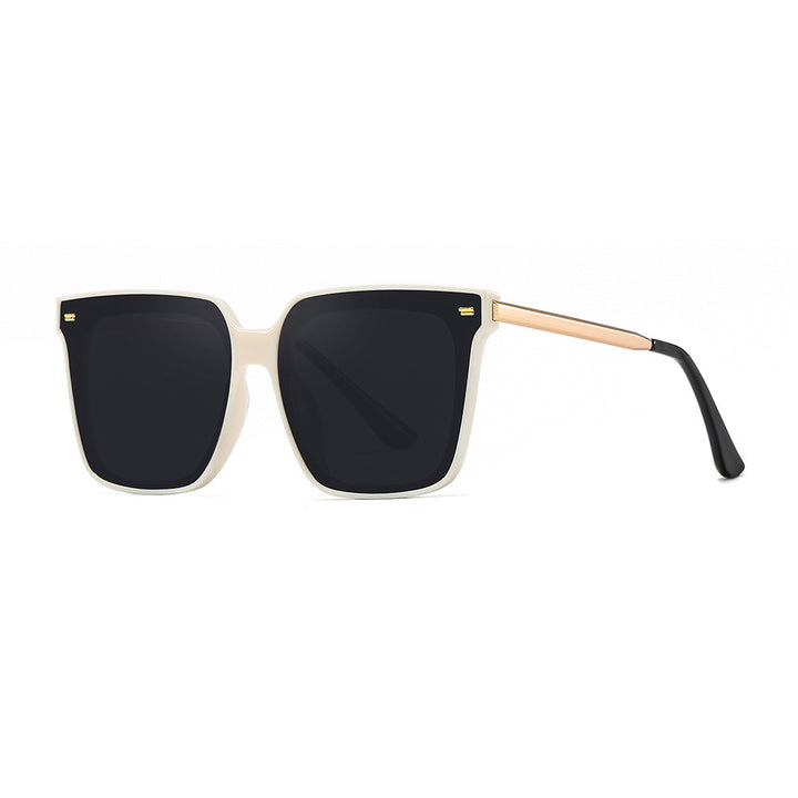 Women Oversize Sunglasses with Modern Square Frame Stornfield