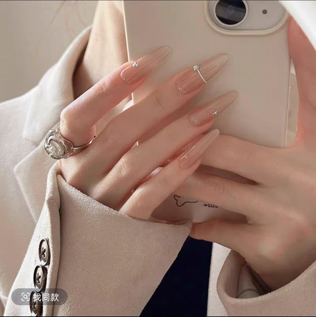 Elegant Nail Art Set Stornfield