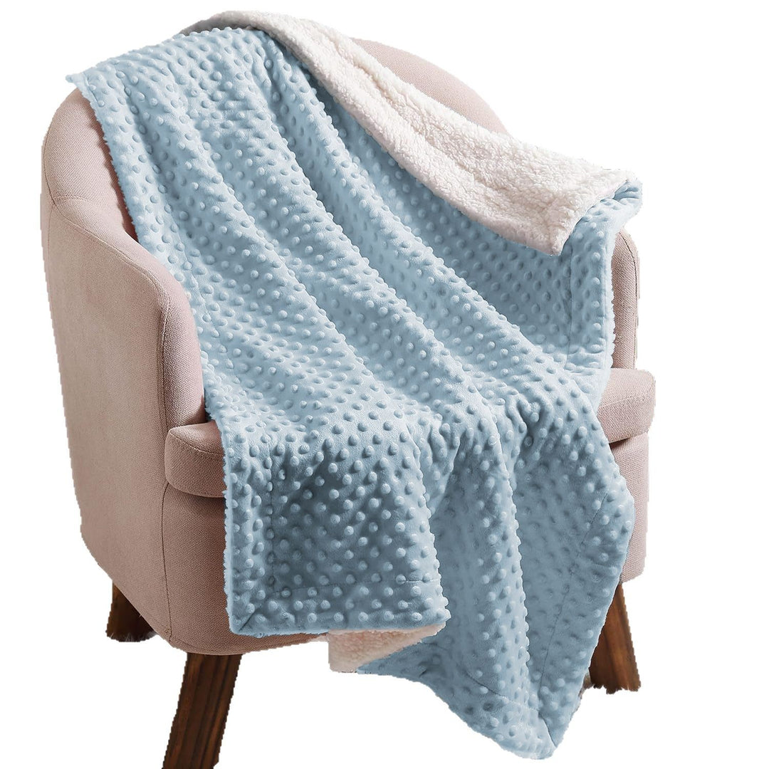 soft and reversible cozy blanket Stornfield