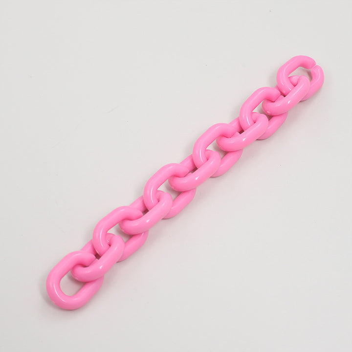 Decorative Resin Chain Stornfield