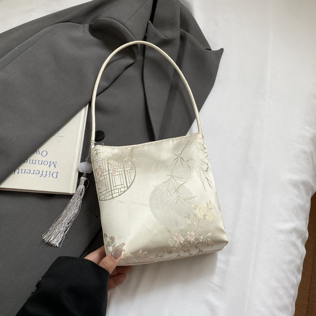 Elegant Floral Printed Handbag