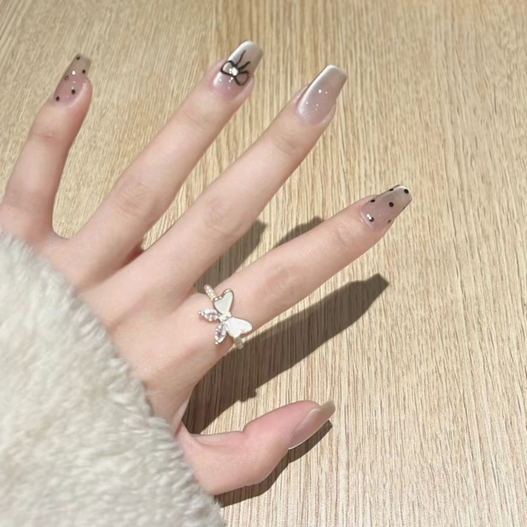 Artistic Butterfly-Design Press-On Nails Stornfield