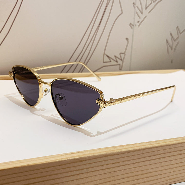 Ladies Designer Sunglasses with Chic Cat Eye Design and Luxurious Frame Stornfield
