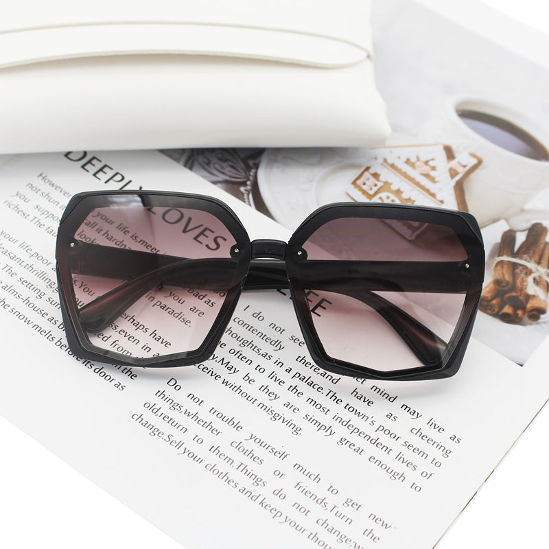 Ladies Designer Sunglasses in Elegant Hexagon Design Stornfield