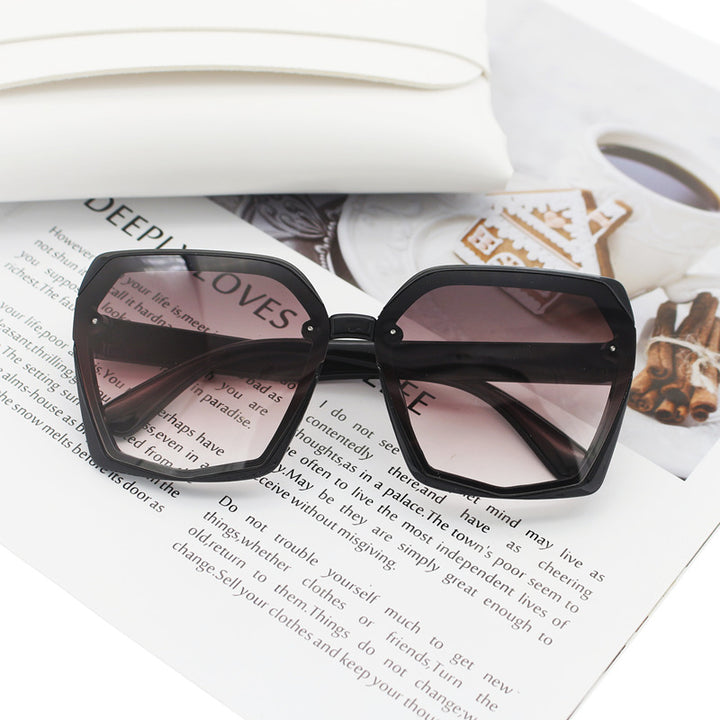 Ladies Designer Sunglasses in Elegant Hexagon Design Stornfield