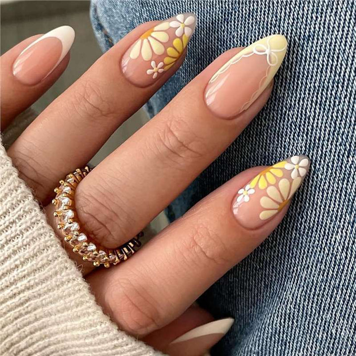 Detailed Floral Press-On Nails Stornfield
