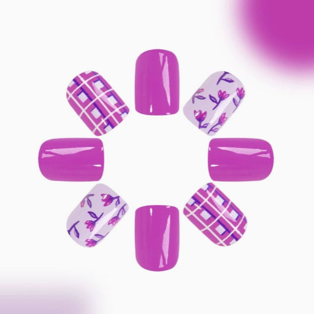 Decorative Floral Nail Art Set Stornfield