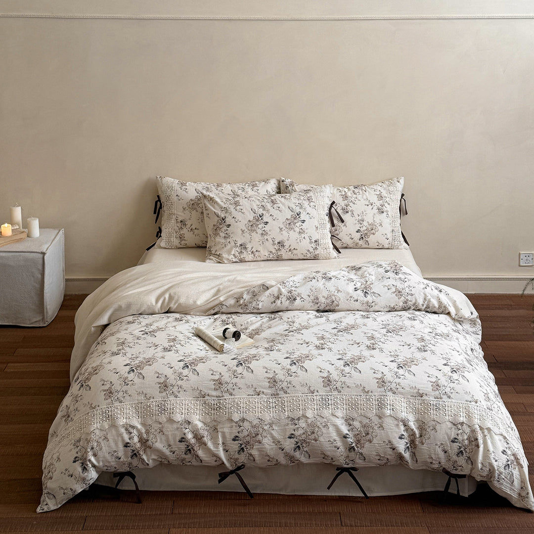 Vintage Floral Lace Trim Duvet Cover Set