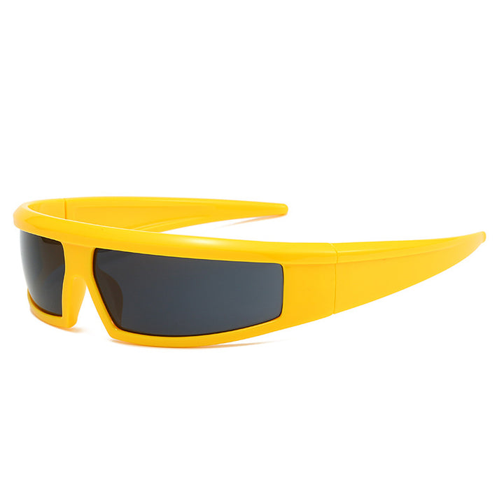 Women's Sporty Sunglasses with Robust Full Rim Design Stornfield