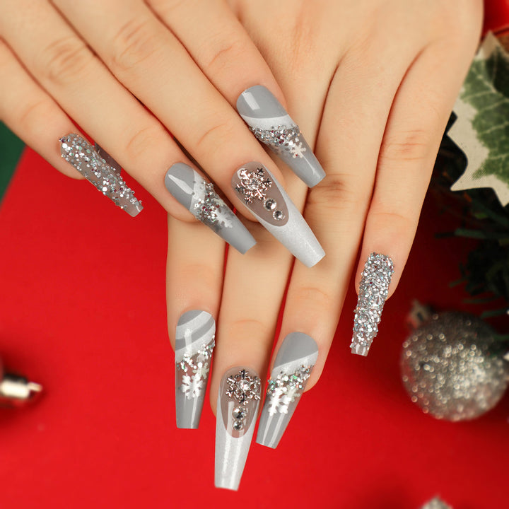 Elegant Artificial Nails with Glitter and Snow Design Stornfield