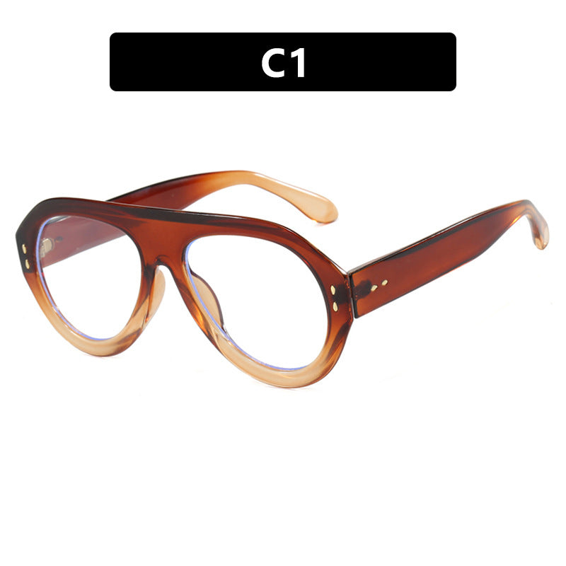 Women's fashionable sunglasses with extravagant design Stornfield