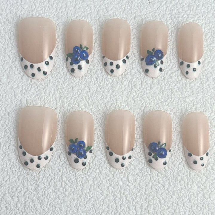 Creative artificial nails with berry pattern Stornfield