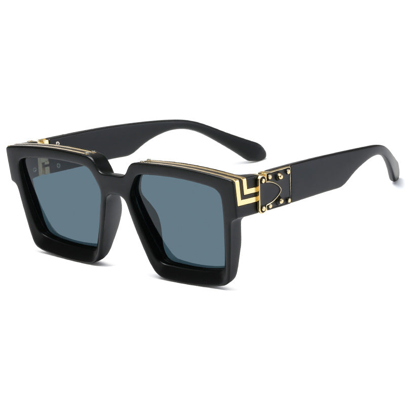 Women's square designer sunglasses with striking frame Stornfield