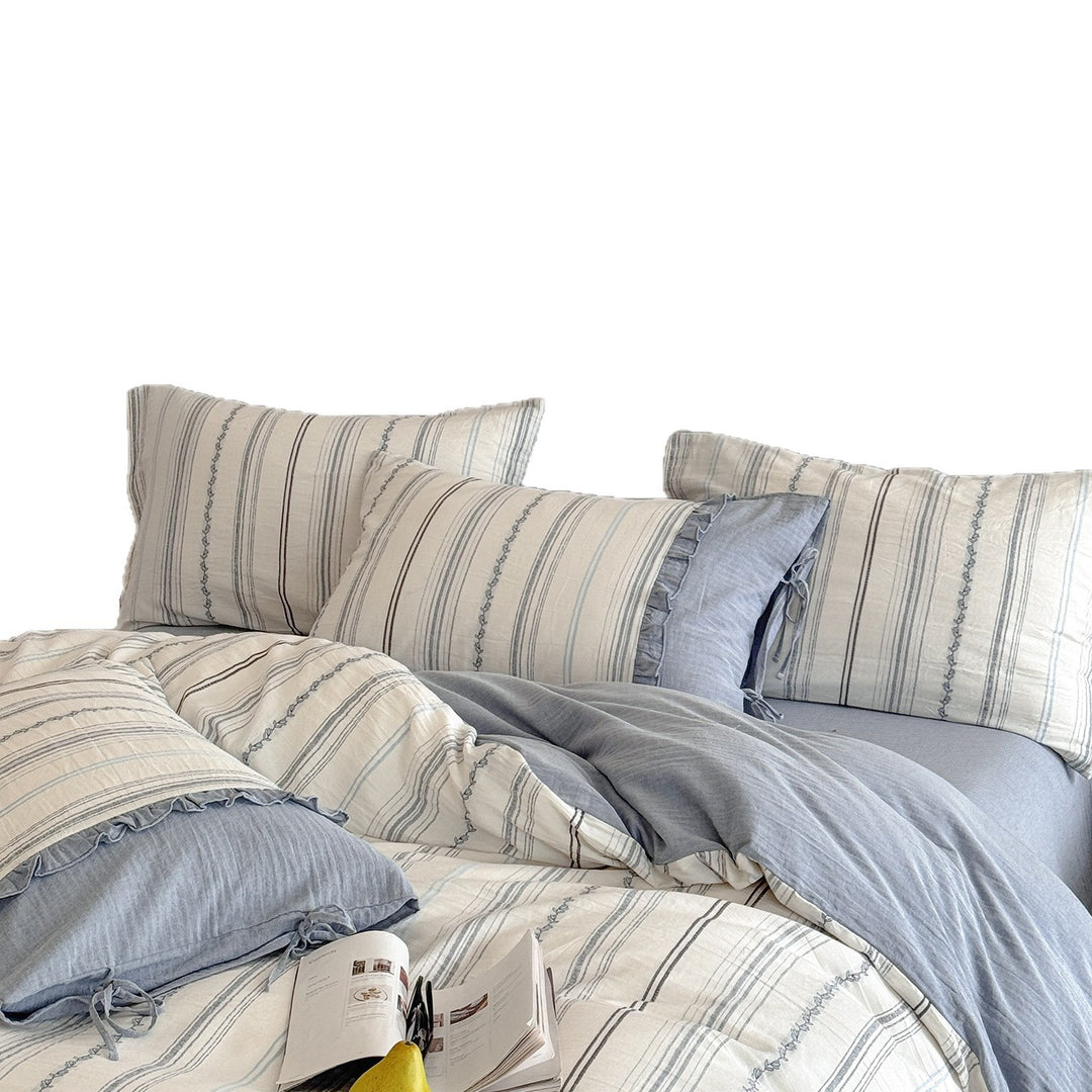 Striped Linen-Cotton Duvet Cover Set with Tie-Closure and Ruffled Shams