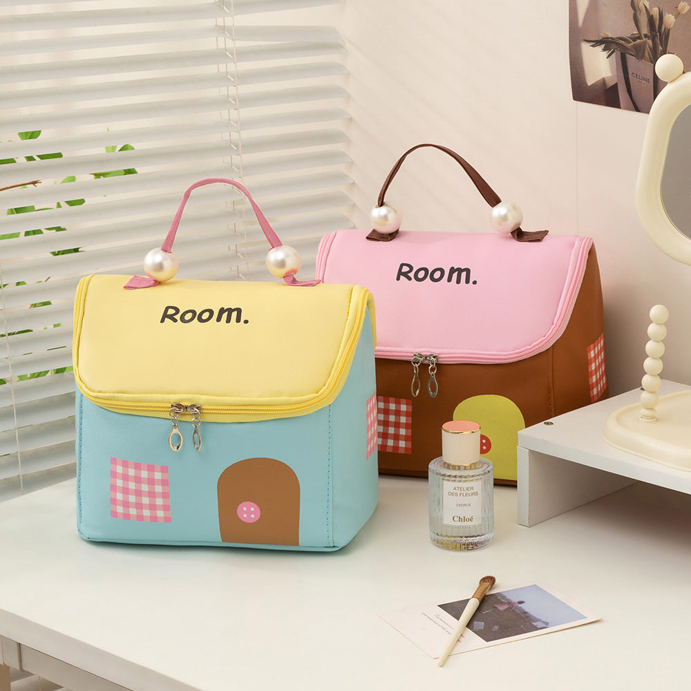 Kids Playful House-Shaped Lunch Tote Stornfield