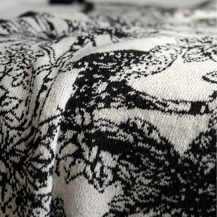 Elegant Jacquard Knit Throw Blanket