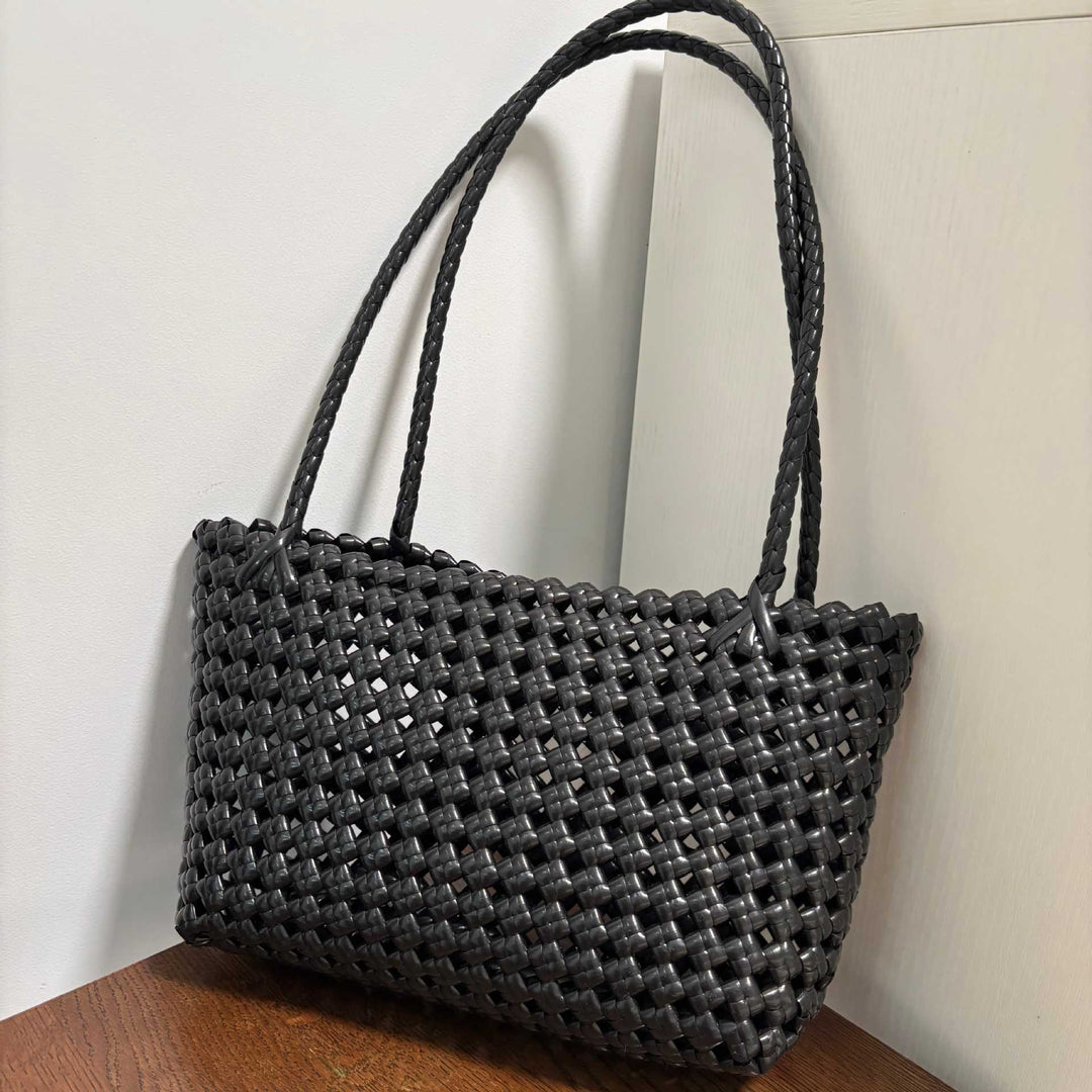 Hand-knotted everyday bag Stornfield