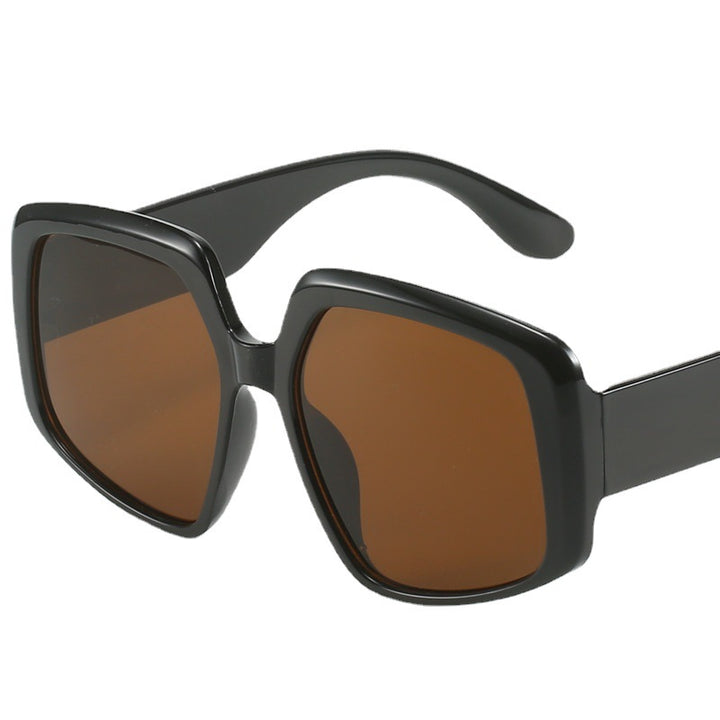 Women's modern square sunglasses with high-quality UV protection technologies Stornfield