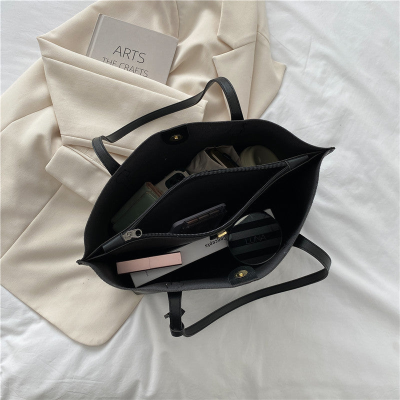 Luxurious Structured Tote Bag