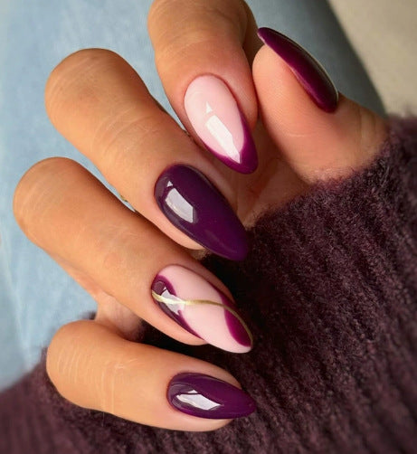 Elegant Gradient Nail Art Finger Design Stornfield