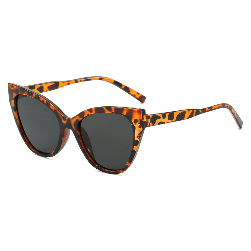 Women's Cat-Eye Sunglasses with UV Protection and Modern Frame Stornfield