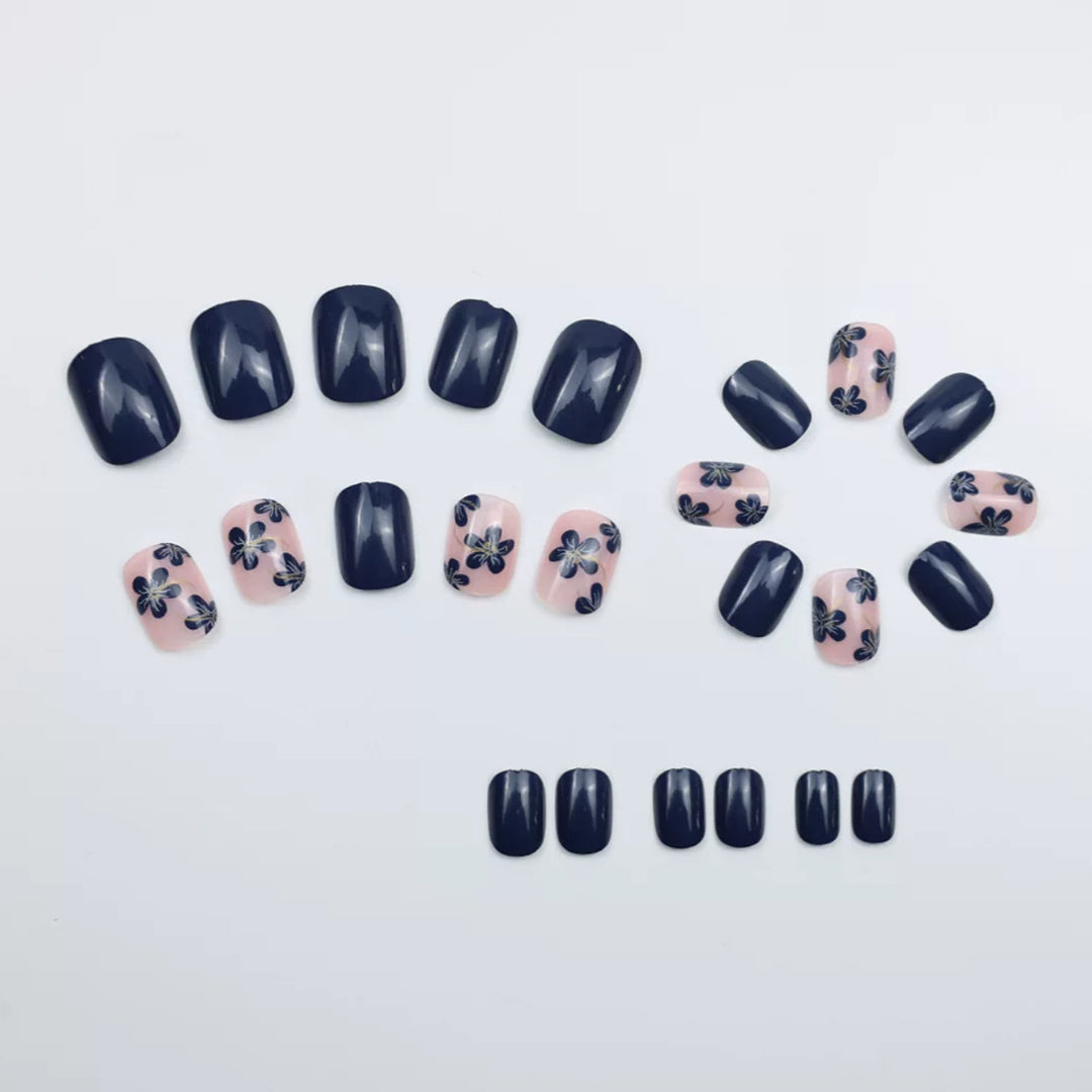 Artificial nails with elegant flower design Stornfield