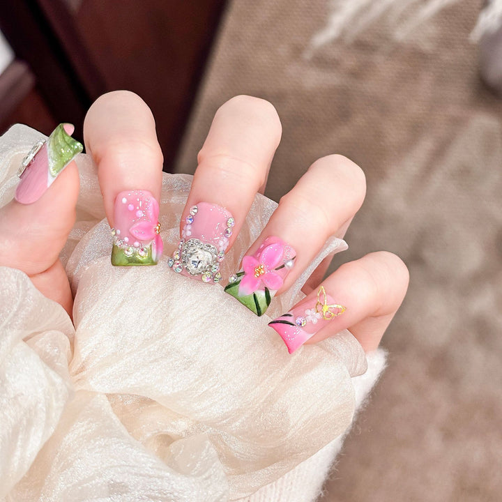 Decorative Floral Press-On Nail Enhancements
