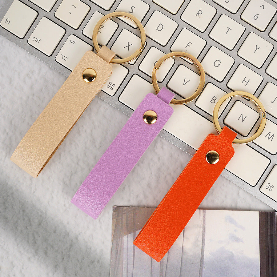 Unisex keychain with stylish faux leather design Kalsten