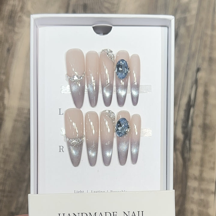 Glamorous Stiletto Press-On Nail Art Set with Rhinestone and Ombre Design Stornfield