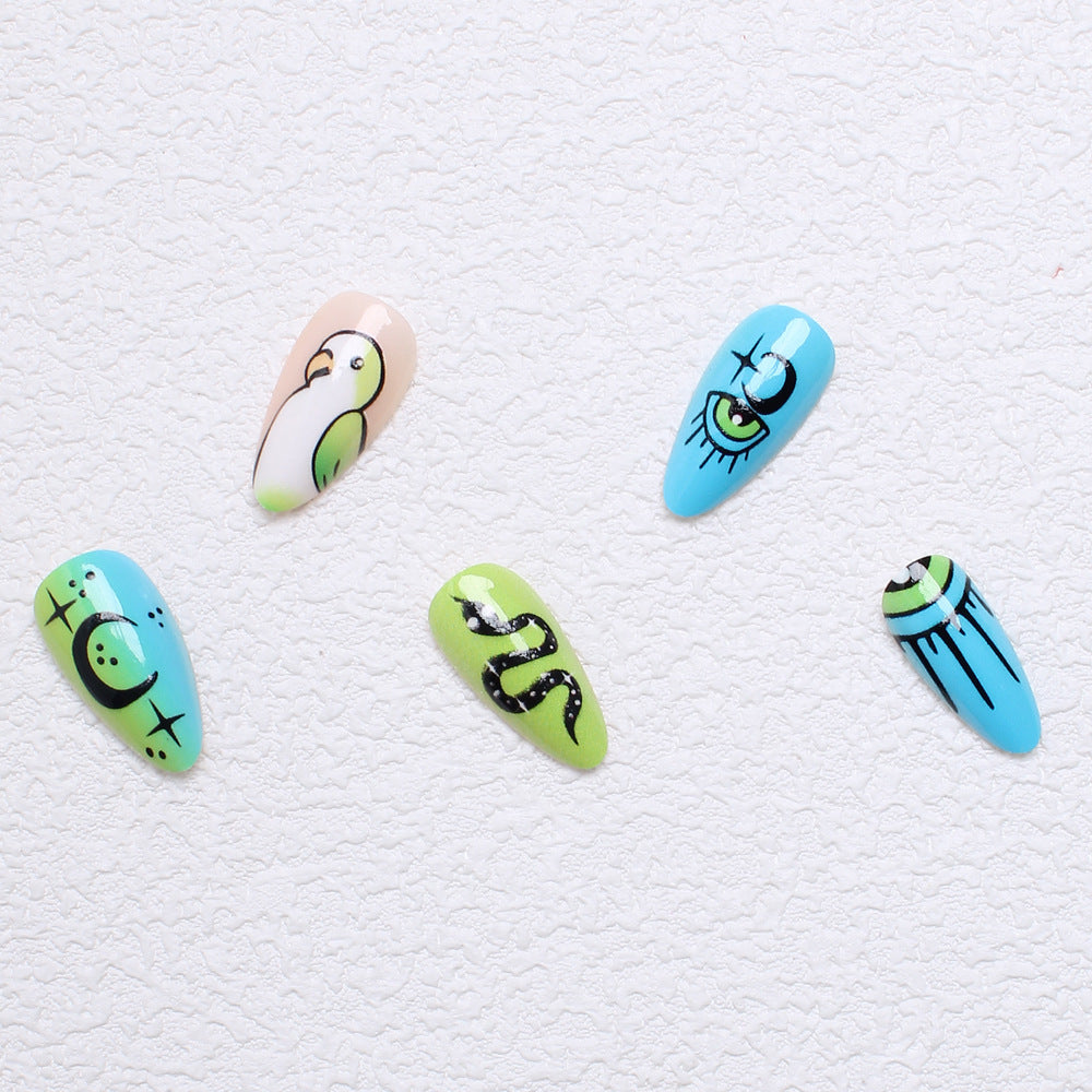 Artificial nail set with playful animal designs and eye-catching 3D designs Stornfield