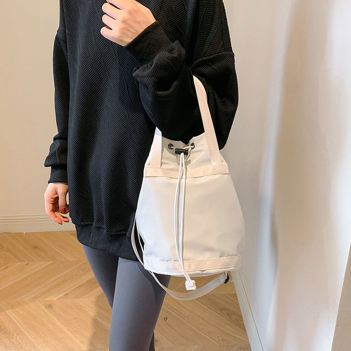 Comfortable sports bag with removable shoulder strap Stornfield