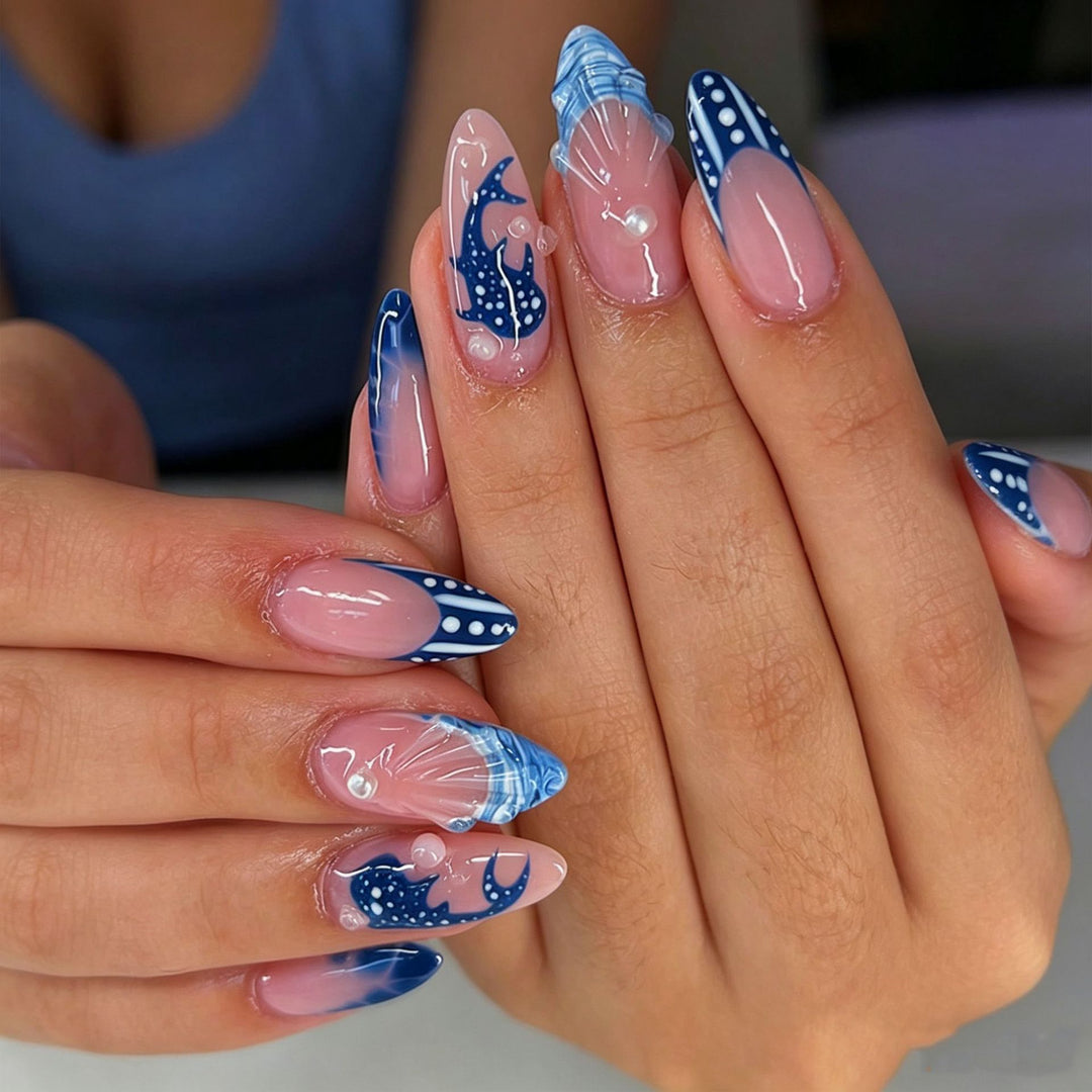 Elegant Press-On Nail Tips with Decorative Bow Stornfield