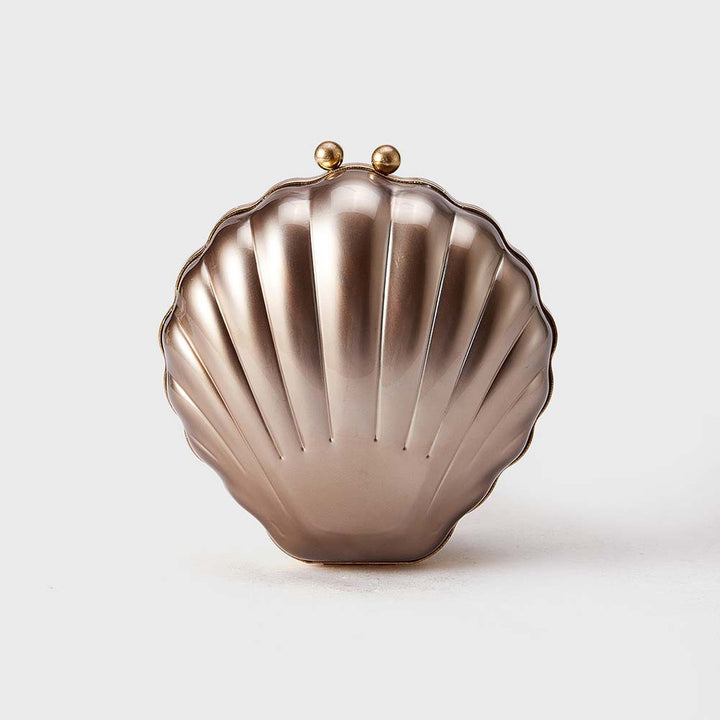 Artistic Shell-Shape Clutch