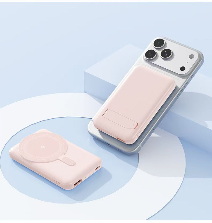 Power bank with wireless charger by Stornfield