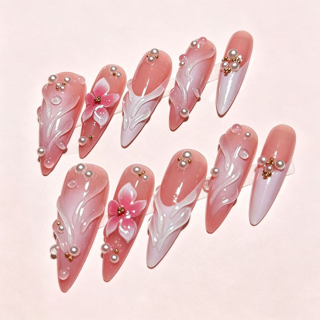 Floral Design Press-On Nail Tips Stornfield