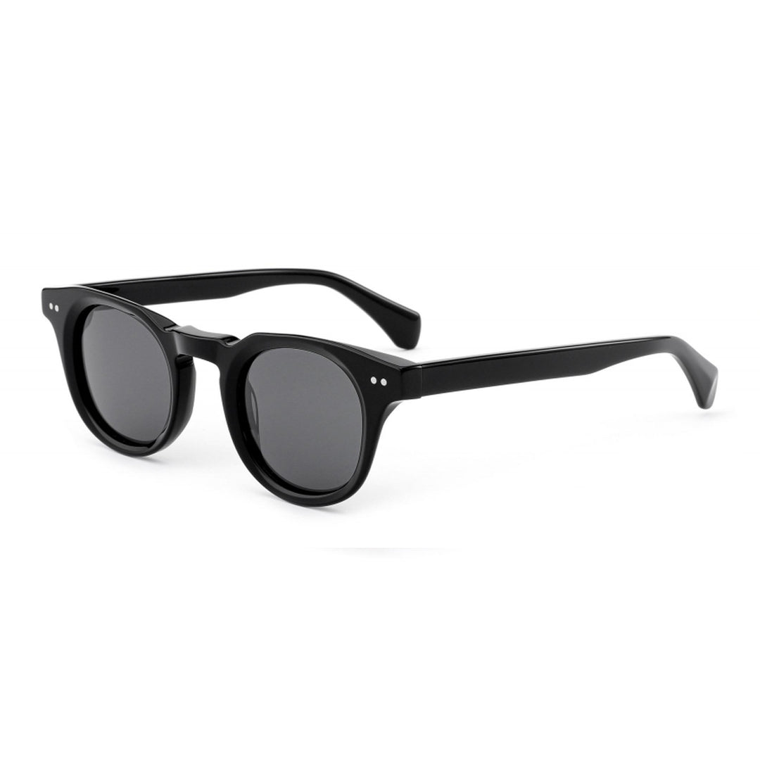 Women's fashion sunglasses in classic style with high-quality plastic frame Stornfield