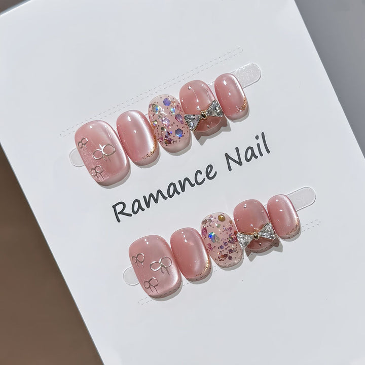 Glamorous Rhinestone Press-On Nail Set Stornfield