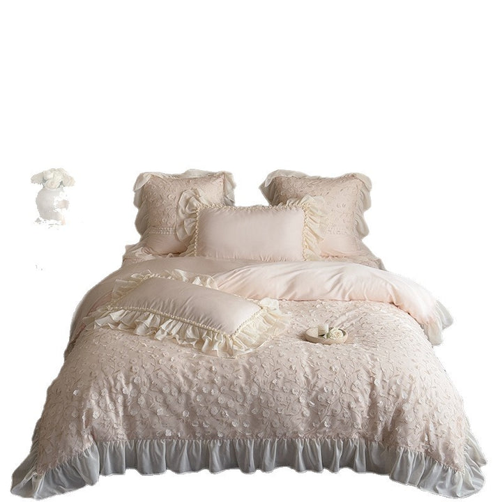 Romantic duvet cover set with floral embroidery, ruffled edge and decorative pillow